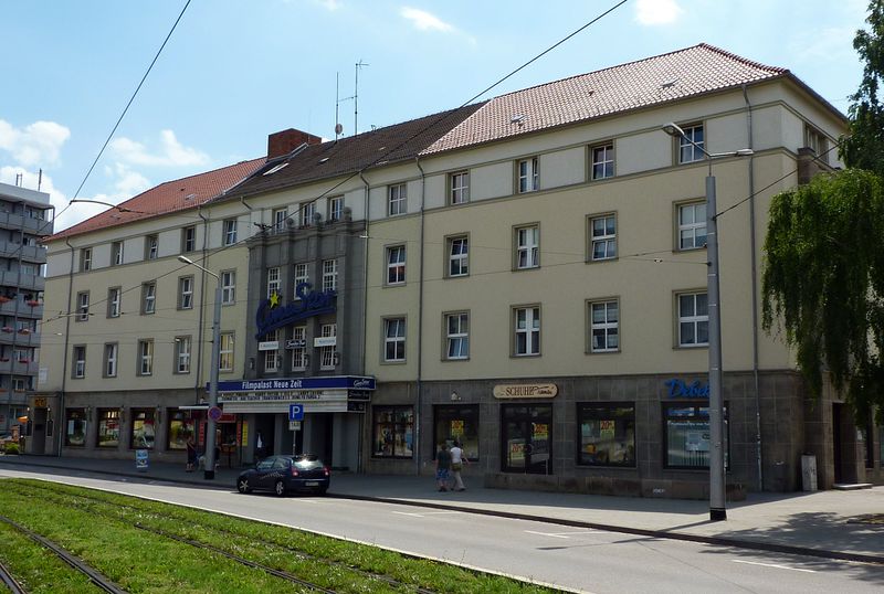 Datei:Filmpalast Neue Zeit Nordhausen 2011 2.jpg